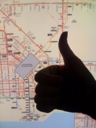 [url=https://twitter.com/Stana_Katic/status/2920271761641472]@Stana_Katic[/url] Andando de metrô hoje... Acabei de encerrar "Castle". Trabalhei com Gilles Marini. Super fofo.
Palavras chave: Twitter;2010