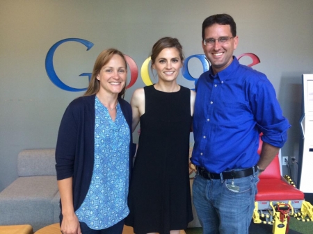 [url=https://www.facebook.com/stanakaticfanpage/posts/10152900359401674]Stana Katic[/url] | [url=https://twitter.com/stana_katic/status/613951353367363584]@Stana_Katic[/url]: Que privilégio representar o #ATP no Google.

Em nome de toda a equipe do @altravelproject: Obrigada, @Milehighsoxfan & Brendon Harrington. #googletalks

