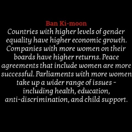 [url=http://instagram.com/p/BPhUTfIgXm8]@drstanakatic[/url]: "As mulheres tem mais da metade do céu e representam grande parte do potencial não atingido do mundo. Elas são as educadoras. Elas criam as crianças. Elas mantém famílias unidas e cada vez mais impulsionam a economia. Elas são líderes natas. Precisamos do compromisso total delas... no governo, nos negócios e na sociedade civil." - Ban Ki-Moon, ex-Secretário Geral da ONU. #DireitosHumanos #VerdadesDoSéculoXXI #IrmãosIrmãs #PaisMães #FilhasFilhos #PulsoHumano

("Países com maiores níveis de igualdade de gênero têm maior crescimento econômico. Empresas com mais mulheres em seus quadros têm retornos maiores. Tratados de paz que incluem mulheres têm mais sucesso. Parlamentos com mais mulheres lidam com um maior leque de questões - incluindo saúde, educação, anti-discriminação e apoio à criança.")
