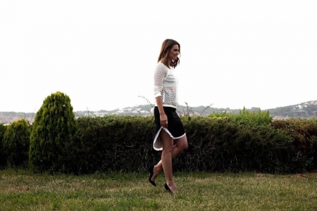 [url=http://facebook.com/stanakaticfanpage/posts/10154751633496674]Stana Katic[/url]: Testando... testando... #TBT
