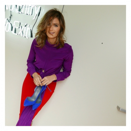 [url=https://instagram.com/p/BaZjC-NhKna]@drstanakatic[/url]: Quando tiro os saltos! 😜 #Diversão #HoraDeDormir 🙆🏻💃🏻🤷🏻‍♀️ #CadêMeuMoletom?
