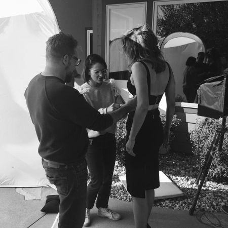 [url=http://instagram.com/p/Bc7-rjOBzoc]@drstanakatic[/url]: Outro #bastidor com o excepcional 📸 @brianbowensmith. Produtora @mercedesnatalia trouxe o chique com tudo. 😘 Equipe fantástica para se passar a manhã. 🙏🏽 #grata #sortuda #CercadaPorGenteLegalTalentosa #SessãoDeFotos *as fotos sairão em breve*
