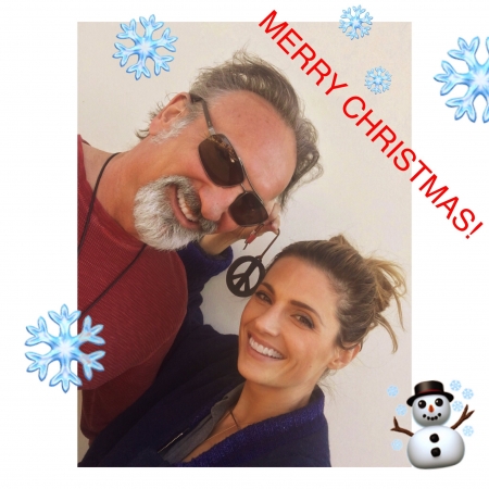 [url=http://instagram.com/p/BdCAY5Ehdl2]@drstanakatic[/url]: Uma tradição natalina da qual nunca se canso: @rob_kyker, você arrasa!! Feliz tudo para todos vocês, independente da religião, raça, gênero, idade, etnia, política, orientação sexual, problemas de saúde, deficiências, renda, e QI.
#PazNaTerra #PeloAmorDeDeusPAZnaTERRA ✌🏾☮️
