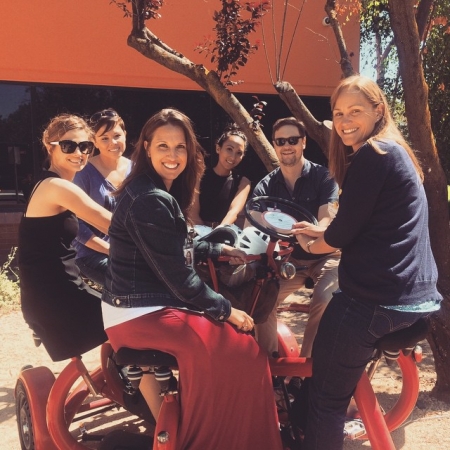 [url=https://instagram.com/p/4Uc_pulYeW/]@altravelproject[/url]: Modo único de fazer reuniões em equipe: ConferenceBike do Google. Uma pessoa conduz e todos pedalam! #ATP #CoBi
