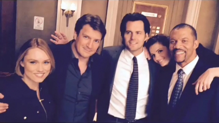 [url=https://instagram.com/p/BBuLJYYh6Oy/]@polahaha[/url]: Olá, fãs de #Castle! Preparem-se para o grande episódio de Dia de São Valentim com @drstanakatic @abccastle & @natefillion
