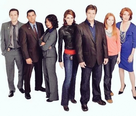 [url=https://twitter.com/realssullivan/status/731128218577715200]@realssullivan[/url]: Vocês são família... Essas conexões são eternas! Foi um privilégio fazer parte de 8 temporadas de uma série com coração.
