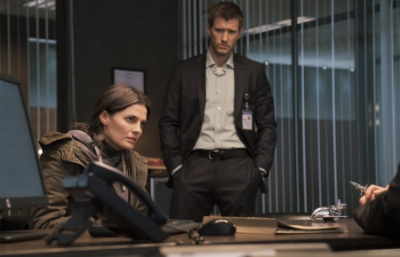 [url=http://twitter.com/AbsentiaSeries/status/861978775247925248]@absentiaseries[/url]: É oficial! @Stana_Katic e @heusinger vão para Monte Carlo para a estreia mundial de #Absentia no @festivaltvmc! #FTV17 
