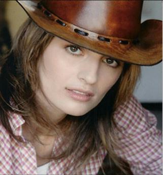 Palavras chave: SESSÃO DE FOTOS;OUTTAKES;PHOTOSHOOT