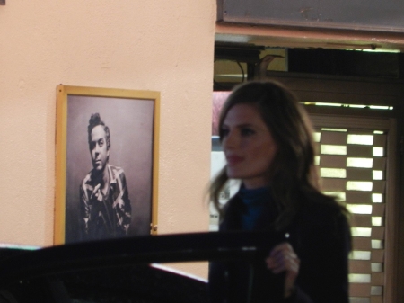 © [url=http://sleuthdog100.tumblr.com/]Drying Paint[/url]
Palavras chave: 5x11;spoiler;gravações;bastidores;Death Gone Crazy;Castle;5ª temporada