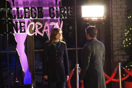 © [url=http://sleuthdog100.tumblr.com/]Drying Paint[/url]
Palavras chave: 5x11;spoiler;gravações;bastidores;Death Gone Crazy;Castle;5ª temporada