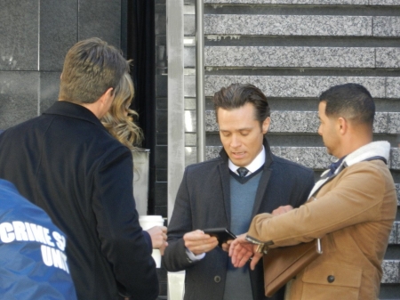 © [URL=http://sleuthdog100.tumblr.com]Drying Paint[/URL]
Palavras chave: CASTLE;BASTIDORES;5.14;5X14;NATHAN FILLION;JON HUERTAS;SEAMUS DEVER