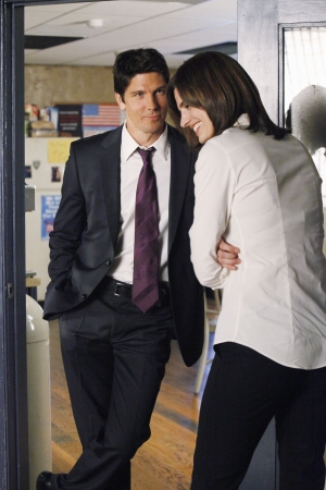 Palavras chave: CASTLE;DEN OF THIEVES;2.21;2X21;S02E21;KATE BECKETT;TOM DEMMING