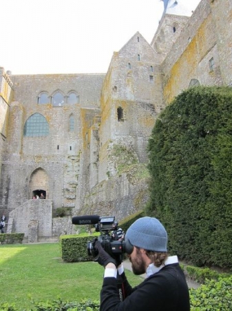 [url=https://twitter.com/Stana_Katic/status/114926644845756416]@Stana_Katic[/url] Mais bastidores de #For_Lovers_Only Micheal Polish na Canon 5
Palavras chave: For Lovers Only;FLO;bastidores;bts;Twitter;2010