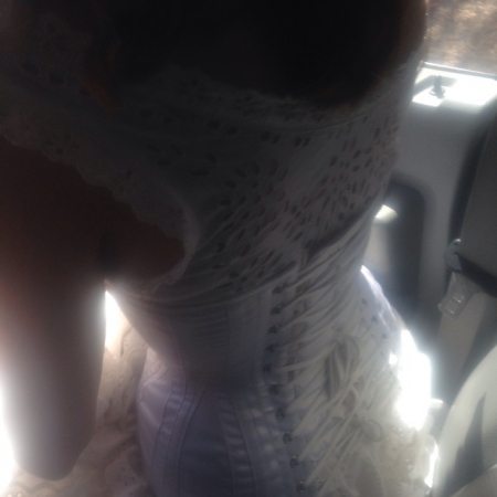 [url=http://instagram.com/p/vhZCaUR4dX/]@drstanakatic[/url]: Vida em um corset.
