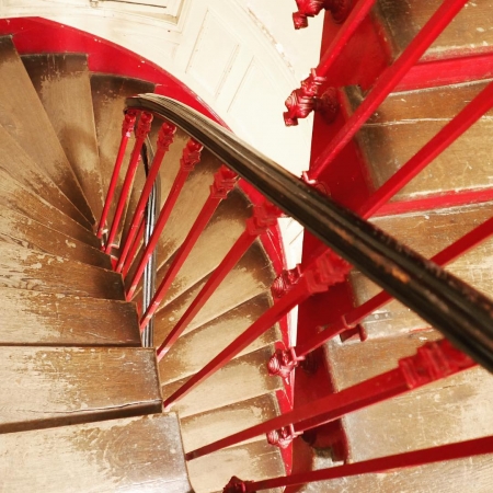 [url=https://instagram.com/p/8jiAWEx4Rg/]@drstanakatic[/url]: Exercício parisiense: um apartamento sem elevador.

#ParisDoMeuJeito
