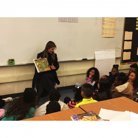 [url=http://instagram.com/p/Bf1qevfBbzT]@drstanakatic[/url]: Prepare-se, Estados Unidos! Os alunos da Escola Primária Ardella B. Tibby são um grupo formidável. Hoje conheci os futuros veterinários, cantores, comediantes, boxeadores, enfermeiros, dançarinos, DJs, artistas e pediatras desse país. Obrigada a todos os alunos por me receberem em suas salas de aula. Vocês são preciosos!

#ReadAcrossAmerica
#DiaDeLerPelosEUA
#AniversárioDoDrSeuss
#DrSeuss
