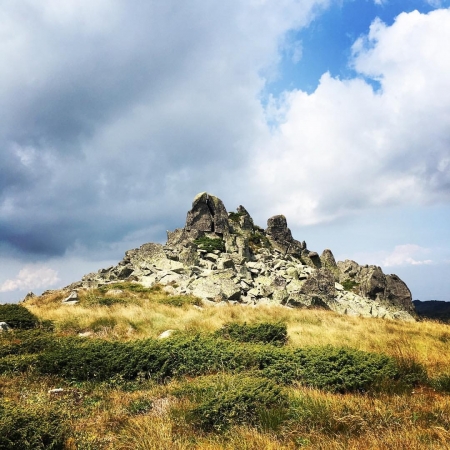 [url=http://instagram.com/p/BnUCB5DhnuP]@drstanakatic[/url]: Subindo às alturas. #Vitosha
