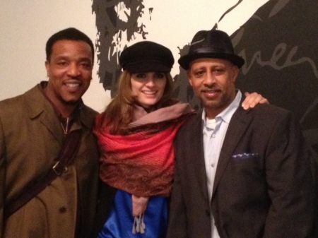 [url=https://twitter.com/RSANTIAGOHUDSON/status/201179045046661120]@RSANTIAGOHUDSON[/url]: Russell Hornsby de "Grimm" e Stana Katic de "Castle" vieram ver "My Children! My Africa!" no Signature Theater NYC
Palavras chave: Ruben Santiago-Hudson;2012;Twitter;Russell Hornsby