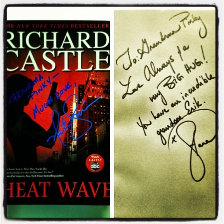 [url=http://instagram.com/p/SUisZxSu2i/]eakorn63[/url] Feliz aniversário, vovó. Obrigado, #NathanFillion e #StanaKatic.
Palavras chave: Heat Wave;Instagram;2012