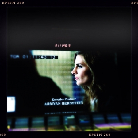 [url=https://twitter.com/venice4change/status/304761383155810305]@venice4change[/url] Foto dos bastidores de #Castle: mixagem de som final de "Hunt".
Palavras chave: Twitter;2013;Hunt;Castle;bastidores