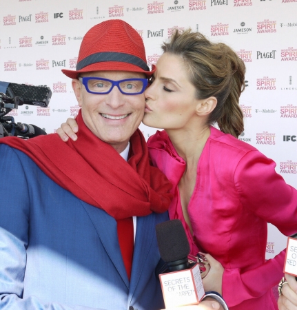 [url=https://twitter.com/RedCarpetLuke/status/305501614616227841]@RedCarpetLuke[/url] Tweetlings! Vocês são os primeiros a ver essa fotos. Obrigado por ficar conosco no live feed do #SpiritAwards!
Palavras chave: SPIRIT AWARDS;FILM INDEPENDENT SPIRIT AWARDS;2013;EVENTOS;TWITTER