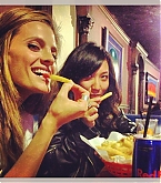 2013_03_09_prgirl31_.jpg