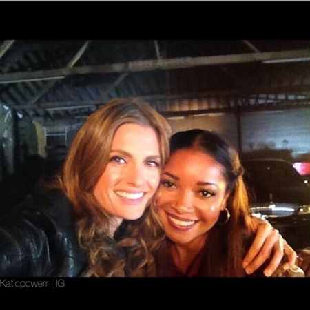 [url=http://instagram.com/p/mFAl1GN0_r/]@tamjones1[/url]: #MinhaIrmãDeOutraMãe #AmoEla #ÓtimoDiaNoTrabalho #AindaGravando
Palavras chave: Instagram;2014;Tamala Jones;Castle;bts;bastidore;6x22;s06e22;6.22;Veritas