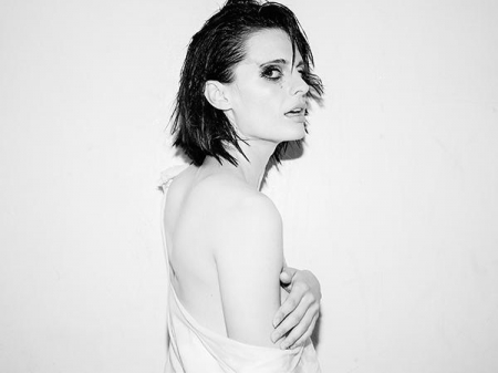 [url=https://twitter.com/tylershields/status/588787450224386048]@tylershields[/url]: Relembrando @Stana_Katic
