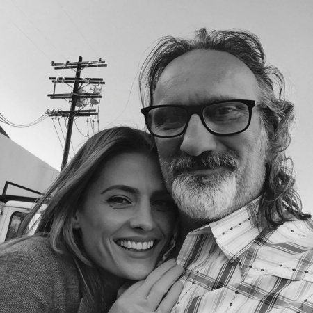 [url=https://twitter.com/RobKyker/status/589217321656258560]@RobKyker[/url]: Peçam, que receberão!
Amo amo amo @Stana_Katic
