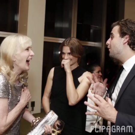 [url=https://instagram.com/p/9tfsJ0lkvr/]@mslagerfelt[/url]: TBT Noite de abertura da @laopera
@mslagerfelt se divertindo muito com as maravilhosas #StanaKatic @drstanakatic @emmasandvik & e o filho Michael. :)
#Castle #GossipGirl #LAOpera #PlacidoDomingo #AmanteDeÓpera #GianniSchicci #Pagliacci #MsLagerfelt
Crédito da foto: #SteveCohn
