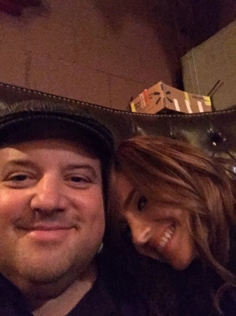 [url=https://twitter.com/bradgrunberg/status/675572666259013636]@bradgrunberg[/url]: Adivinhem o que eu fiz?
Pude atuar com uma das melhores, @Stana_Katic de @Castle_ABC.
