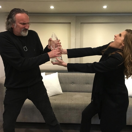 [url=https://www.instagram.com/p/BAvuaGOL6sM/]@rob_kyker[/url]: Stana está tentando roubar meu PCA!! Que audácia!! 😘
