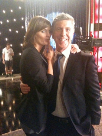 [url=https://twitter.com/realssullivan/status/730983225846161408]@Tom_Bergeron[/url]: A todos os meus amigos em @Castle_ABC:@NathanFillion, @Stana_Katic, @seamusdever, @MollyQuinn93, sentiremos sua falta.
