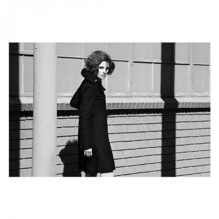 [url=http://instagram.com/p/BJTwOZjB2nZ]@jeaneenlund[/url]: No centro de LA com a atriz Stana Katic para a @zinkmagazine | @drstanakatic #fbf Foto tirada por mim.=
