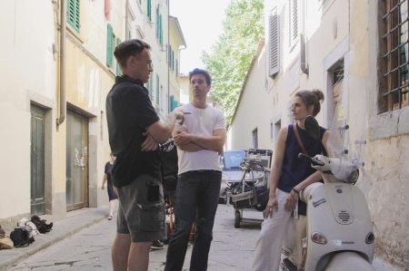 [url=http://instagram.com/p/BO8HuecAoeo]@lostinflorencemovie[/url]: Nosso diretor Evan Oppenheimer prepara uma cena com Brett Dalton (@imbrettdalton) e Stana Katic (@drstanakatic)
#LostInFlorence #LostInFlorenceMovie #StanaKatic #BrettDalton #AlessandraMastronardi #MarcoBonini #AlessandroPreziosi #EmilyAtack #Firenze #Florence #filme #CalcioStorico #Itália

