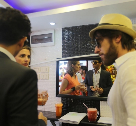 [url=http://instagram.com/p/BZroX3HA0hB]@amatalqa[/url]: @alfonsobassave @drstanakatic e @razajaffrey em uma cena de #TheRendezvous. Irá ao ar amanhã, 1º de outubro, no Telecinco na Espanha.
