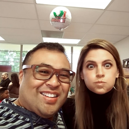 [url=https//instagram.com/p/Bf1Ha_5BQiD]@bernard_x[/url]: Uhh @megcionni... Pelo visto terei que brigar com a @drstanakatic pela custódia da sua amizade. Ela fez uma defesa sólida, mas acho que tenho precedência. #ReadAcrossAmerica #QuemNãoAmaAMegs
