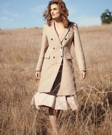 [url=https//instagram.com/p/BmhflKlBUCD]@mercedesnatalia[/url]: Stana Katic por Brian Bowen Smith 😋 #EstiloPorMN #cabelo @dklahair #maquiagem @brettglam #foto @brianbowensmith
