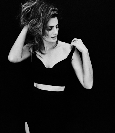 [url=https//instagram.com/p/Bmi3ln8By0A]@brianbowensmith[/url]: Nova capa da @spiritandflesh com minha amiga de longa data @drstanakatic. Toda vez que vejo #StanaKatic é a mesma coisa. Fico embasbacado com sua beleza e sua alma. Ela deixa meu trabalho fácil. Amo você e obrigada à #SpiritAndFlesh @mercedesnatalia @brettglam @dklahair @felinhares por toda a ajuda.
