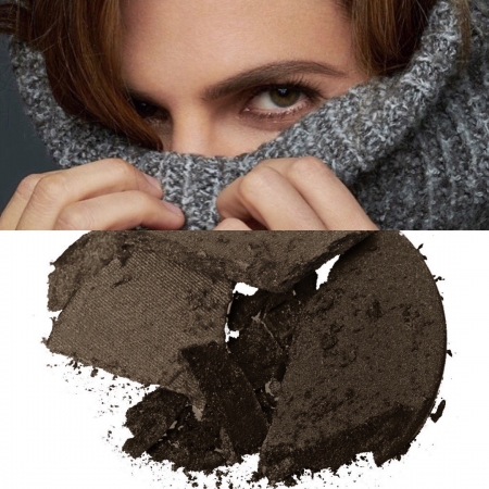 [url=https//instagram.com/p/BmtJLkzFQe5]@brettglam[/url]: Qual o tom de sobrancelha que a srtª. Stana está usando? É meu próprio pó #BrettBrow em Medium Brunette. Publicarei outros produtos que usei mais tarde. #sobrancelhas #BrettBrow #arqueada
