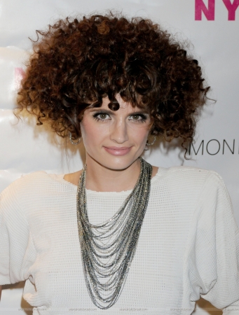 Palavras chave: Nylon Magazine&#039;s TV Issue Launch Party