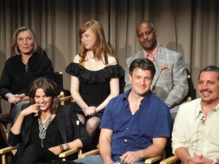 © [url=http://http://thetvwatchtower.wordpress.com]The TV Watch Tower[/url]
Palavras chave: PaleyFest;An Evening With Castle;Paley Center;2010;eventos;painel;Nathan Fillion;Susan Sullivan;Molly Quinn;Reuben Santiago-Hudson;Rob Bowman