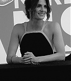 KbexAniston_2.jpg