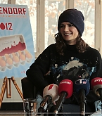 060.jpg
