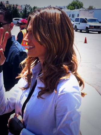 © [url=https://twitter.com/FictionalAnna/status/359906297581289472]@FictionalAnna[/url] 
Palavras chave: fãs;Castle;bastidores;6ª temporada;2013;Twitter