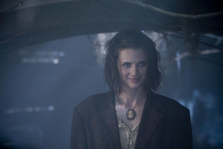 Palavras chave: The Librarian;Curse of the Judas Chalice;filmes;Simone Renoir;2008;O Guardião 3;A Maldição do Cálice de Judas