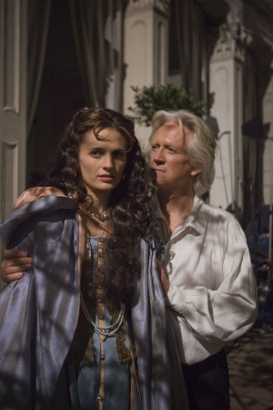 Palavras chave: The Librarian;Curse of the Judas Chalice;filmes;Simone Renoir;2008;O Guardião 3;A Maldição do Cálice de Judas